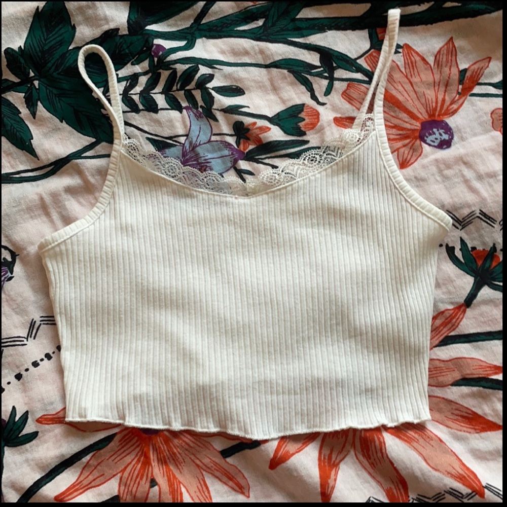 Perfect to wear under tumblers or by itself:)